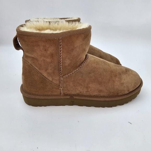 UGG Classic Mini II Boots Chestnut Tan Size 10 Preowned - Picture 5 of 14